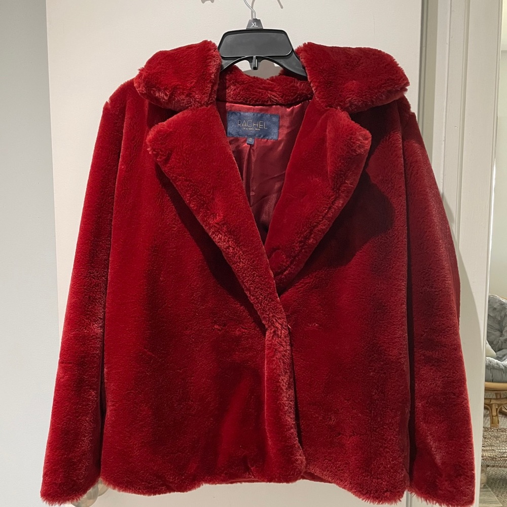 ❤️Red / Burgandy super soft faux fur coat- size XS